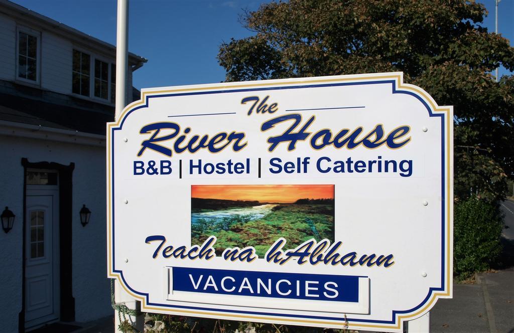The River House 邓格洛 外观 照片
